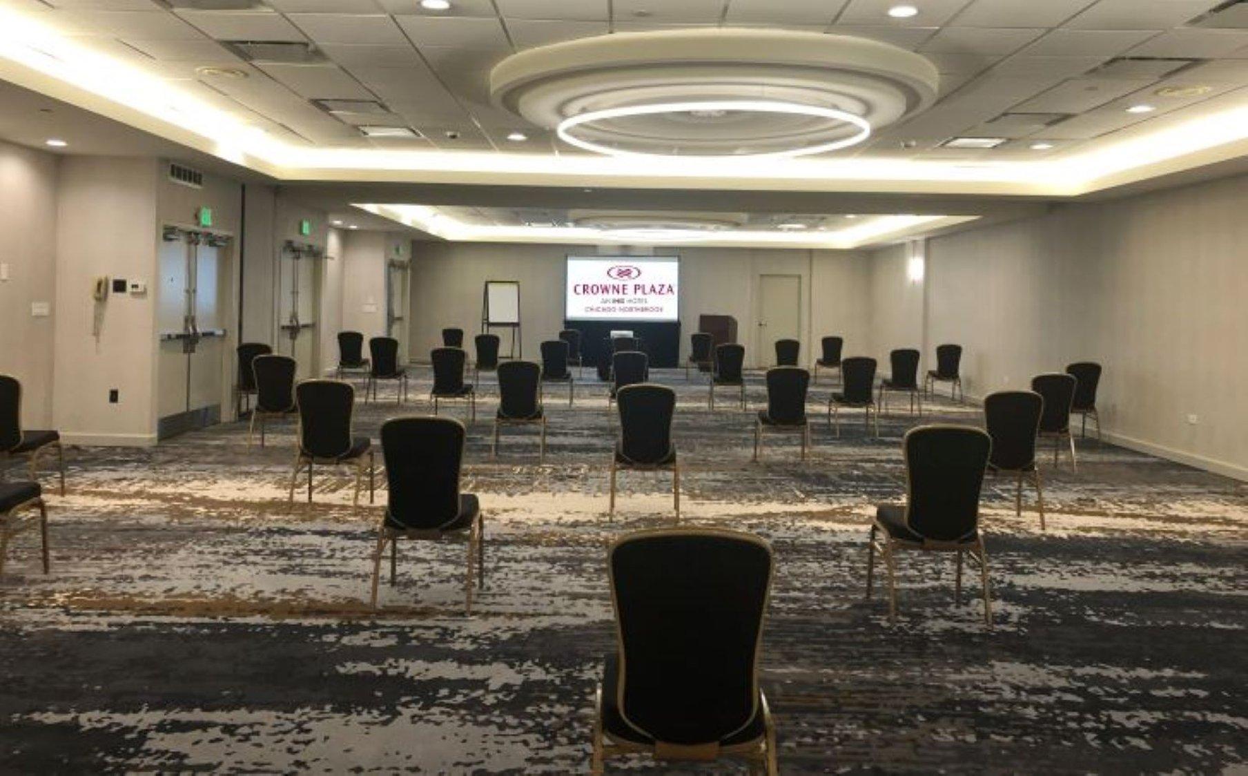 Crowne Plaza Chicago-northbrook By Ihg Hotel 4*