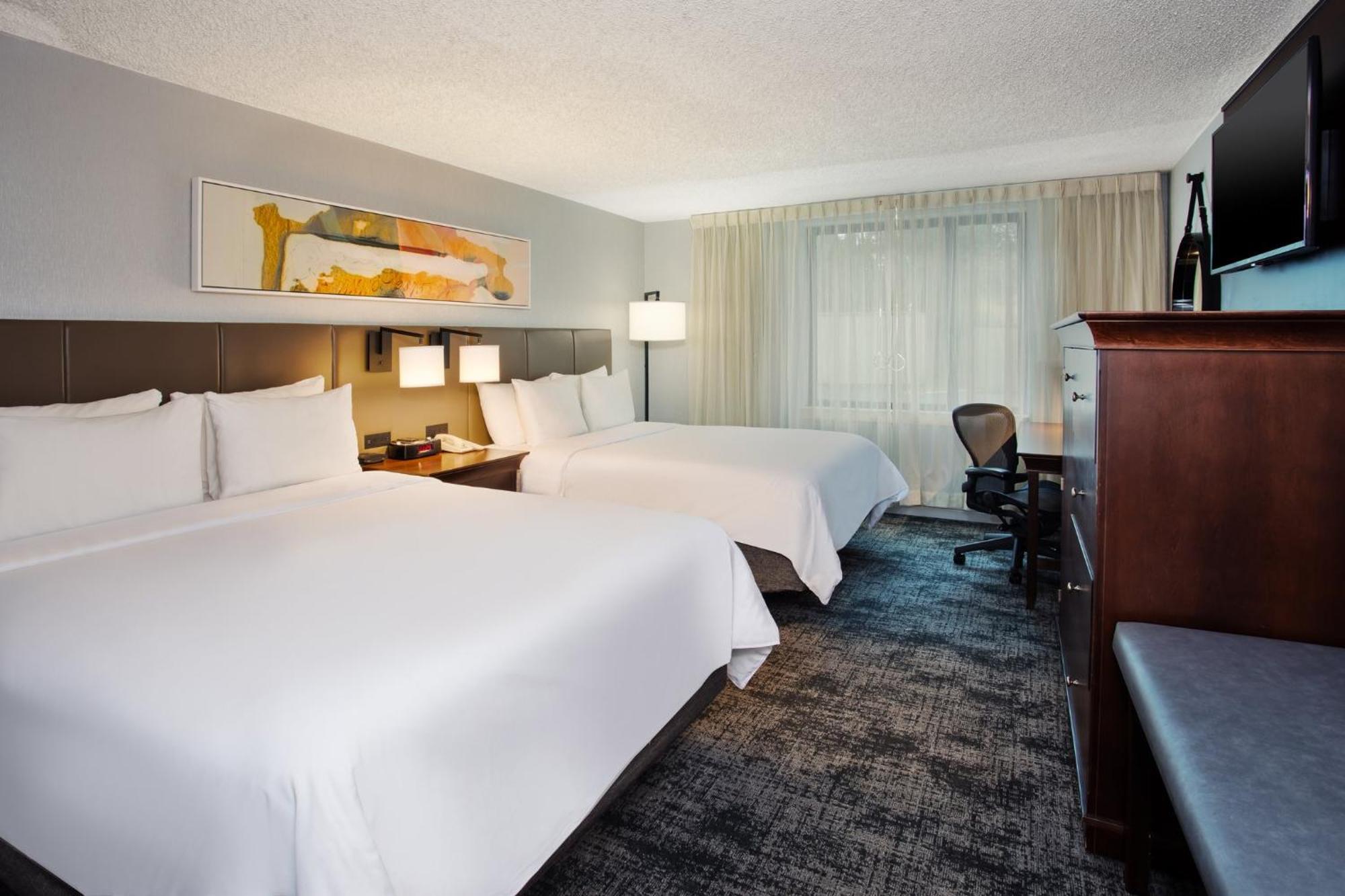 Crowne Plaza Chicago-northbrook By Ihg Hotel 4*